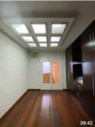 Imagem Casa à venda em Alphaville com 4 quartos 395 m² por R$ 2.800.000 - Santana de Parnaíba/SP