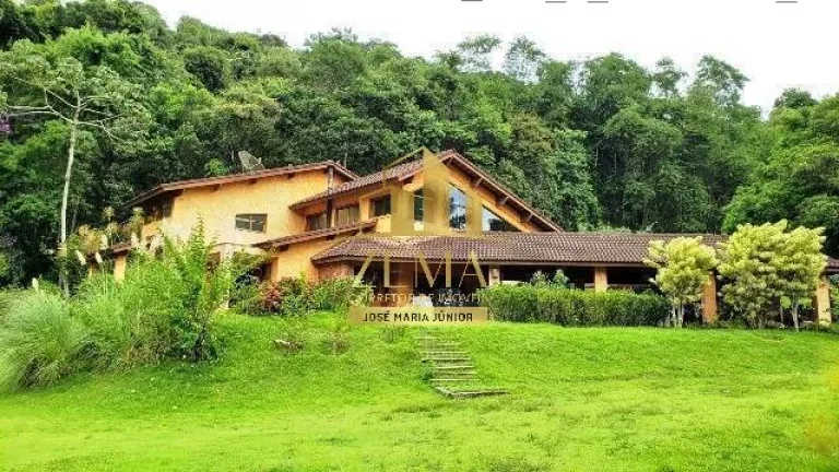 Imagem Sítio com 42000 m2, 06 suites, Piscina, Lago, Adega, Báia, Casa caseiro