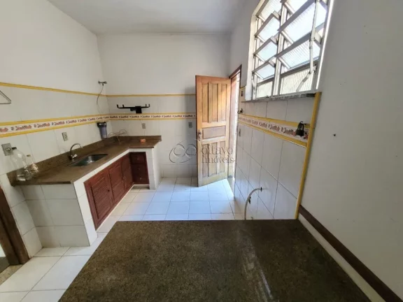 Imagem CASA COM 3 DORMITÓRIOS, 200 M² - VENDA POR R$ 700.000,00 OU ALUGUEL POR R$ 2.300,00/MÊS - IMBETIBA - MACAÉ/RJ