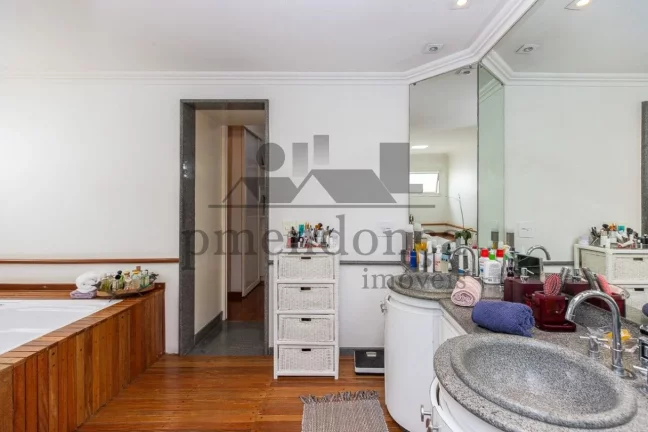 Imagem Pacaembu, apartamento com 4 suítes e 4 vagas, 378m²
