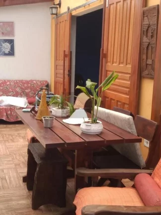 Casa para Venda em Ubatuba / SP no bairro Lázaro (Praia Domingos Dias)