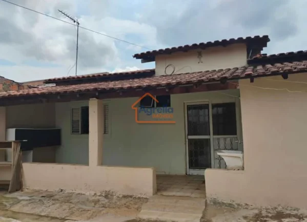 Casa à venda no bairro Jardim Chaparral - Mogi Guaçu/SP