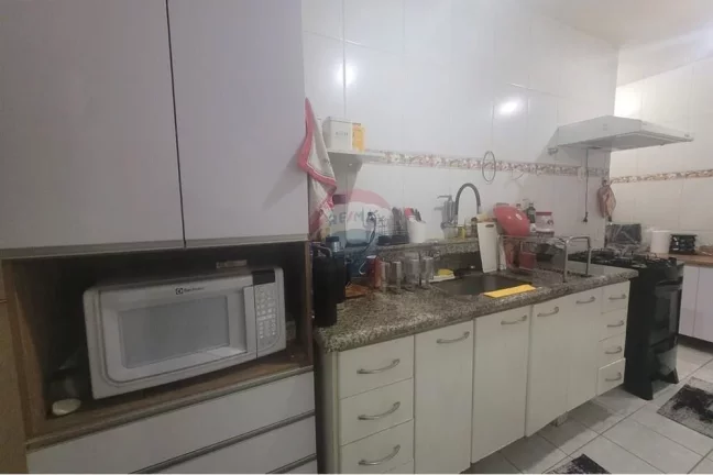 Imagem Apartamento de 77m² com 2 Quartos à Venda em Lins de Vasconcelos, Rio de Janeiro