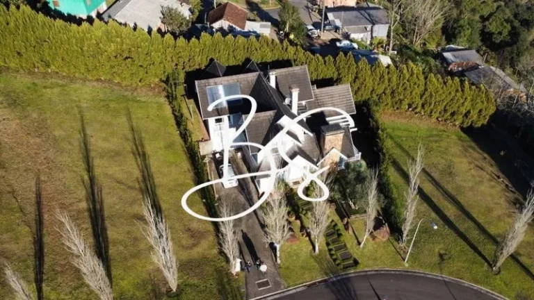 Imagem CASA RESIDENCIAL em Gramado - RS, Alphaville