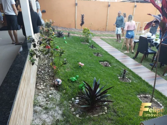 Imagem CASA NA PONTA DA FRUTA COM 5 QUARTOS / VILA VELHA - ES