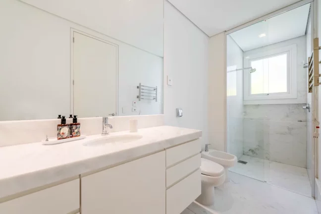 Imagem Las Piedras Apto ONE36766 - Apartamento à venda no bairro Três Figueiras - Porto Alegre/RS
