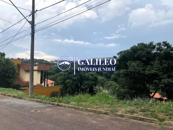 Imagem VENDE Terreno na Malota - Condomínio Chácara Malota - 1.043m2 - Declive - Lago