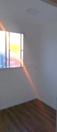 Imagem Apartamento com 31M², 2 dormitórios, 1 banheiro, cozinha conjugado com sala, varanda, área de ser...