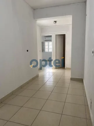 Imagem CASA COM 202 M² COM 03 DORMITÓRIOS SENDO 1 SUITE, 2 SALAS, 2 WC, - SANTO ANDRÉ SP.