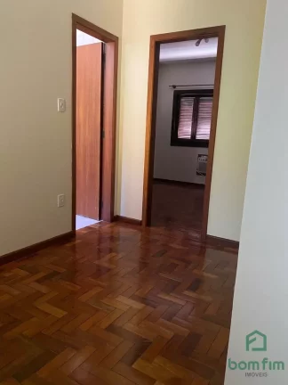Imagem Casa 3 dorm. para Venda no bairro Glória, Porto Alegre/RS. - AP1999