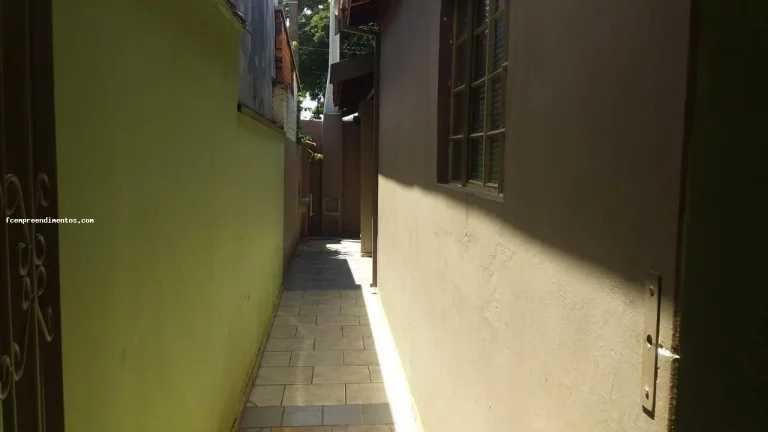 Imagem Casa para Venda em Iracemápolis, Jardim Iracema, 2 dormitórios, 1 banheiro, 1 vaga