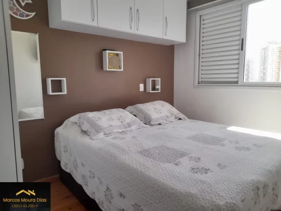 Imagem Apartamento na Pompeia com 2 dormitórios (1 suíte) e 1 vaga, próximo ao Sesc Pompeia. Edifício com portaria 24h e lazer