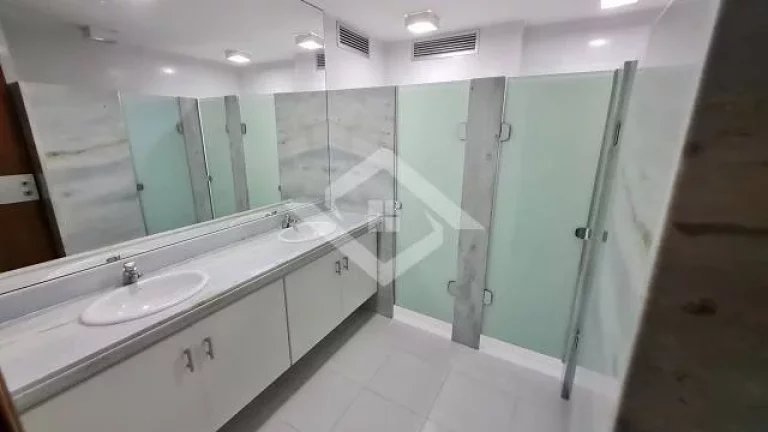 Imagem Aluga/Vende Excelente Prédio Uniempresarial Centro Rio de Janeiro 4.811m2