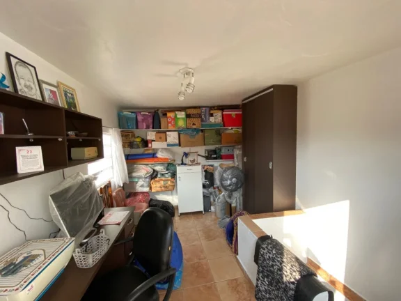 Imagem Casa térrea a venda em Santos, reformada, garagem, ótima