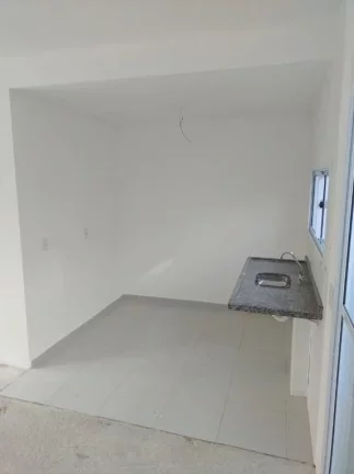 Imagem Sobrado com 2 dormitórios à venda, 61 m² por R$ 340.000,00 - Vila Urupês - Suzano/SP