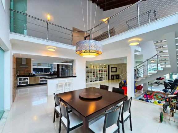 Imagem Impecável Residência de Luxo na Riviera de São Lourenço Módulo 30: 5 Quartos, 5 Suítes, 3 Salas, 6 Vagas, 480m² - Bertioga-SP!
