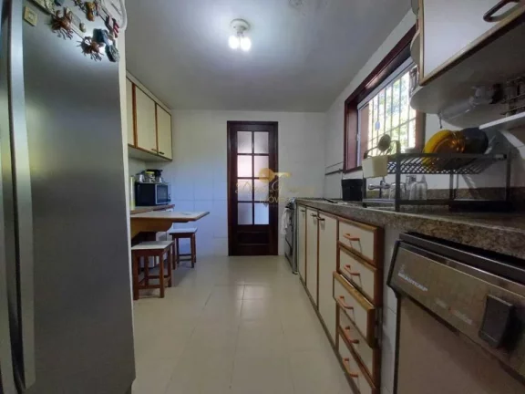 Imagem Casa em Condomínio para Venda em Teresópolis / RJ no bairro Várzea