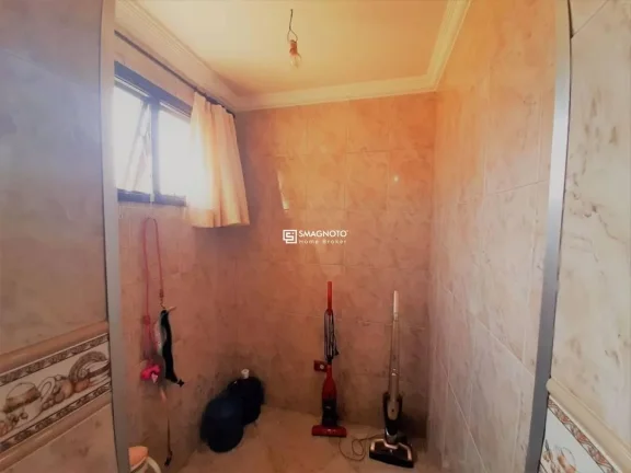 Imagem Casa com 3 dormitórios à venda, 186 m² por R$ 650.000,00 - Vila Rezende - Piracicaba/SP