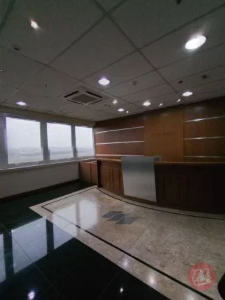 Imagem Sala, 483 m² - venda por R$ 3.200.000,00 ou aluguel por R$ 35.000,00/mês - São João - Porto Alegre/RS