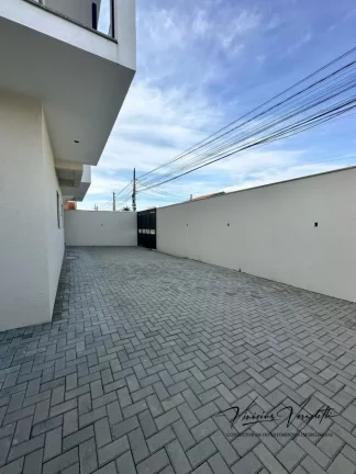 Imagem Casa / Sobrado para Venda em Camboriú / SC no bairro Santa Regina
