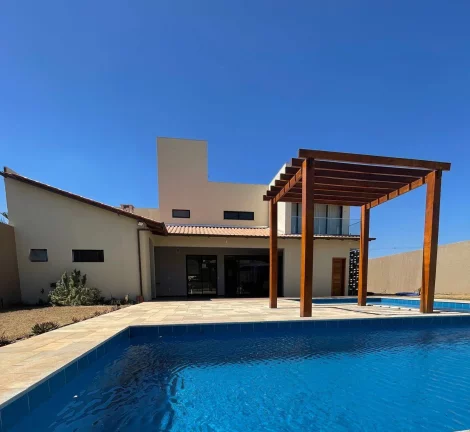 Imagem Casa Luxuosa à Venda no Jardim Botânico 3 – Conforto e Sofisticação em Cada