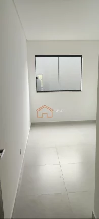Imagem Imperdível Casa à Venda em Joinville-SC, Bairro Aventureiro: 2 Quartos, 1 Sala, 1 Banheiro, 1 Vaga na Garagem - 57m²!
