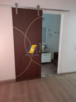 Imagem Vendo Casa em Santo Andre, Vila Floresta