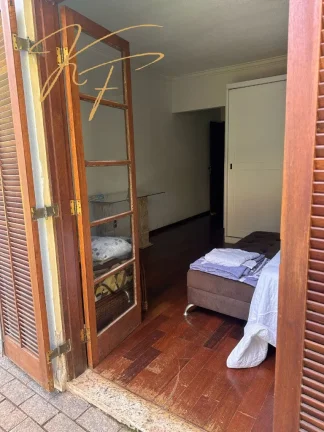 Imagem CASA RESIDENCIAL em VALINHOS - SP, RONCÁGLIA