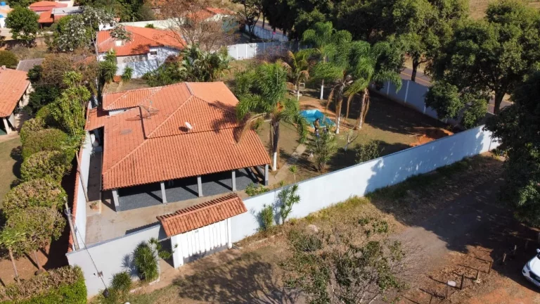 Imagem CHÁCARA Á VENDA NO CONDOMINIO BOM JARDIM | KM 08 RODOVIA NELSON NOGUEIRA, ASFALTO ATÉ NA PORTA DO CONDOMINIO, EXCELENTE LOCALIZAÇÃO