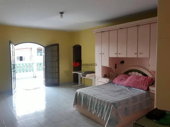 Imagem Sobrado à venda 3 Quartos, 1 Suite, 2 Vagas, 110M², Jardim Guairaca, São Paulo - SP