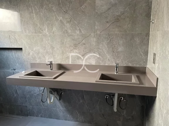 Imagem Condomínio Alphaville Nova Esplanada 3 - Venda Casa Térrea AC 251 m² | AT 465 m² | 3 Suítes | 1 Escritório | 5 Ban | 4Vagas | Piscina