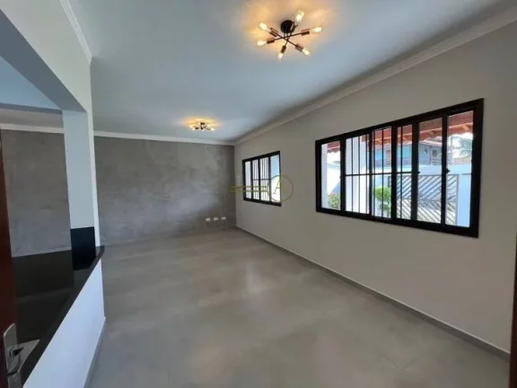 Imagem Casa térrea à venda apenas 600 metros da praia Piscina Churrasqueira