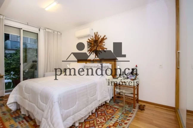 Imagem Maravilhoso Apartamento de 239m² no Alto de Pinheiros, próximo ao Parque Villa Lobos.