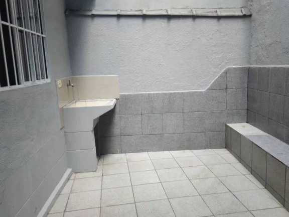 Imagem Sobrado com 3 dormitórios à venda, 238 m² por R$ 550.000,00 - Jardim Marek - Santo André/SP