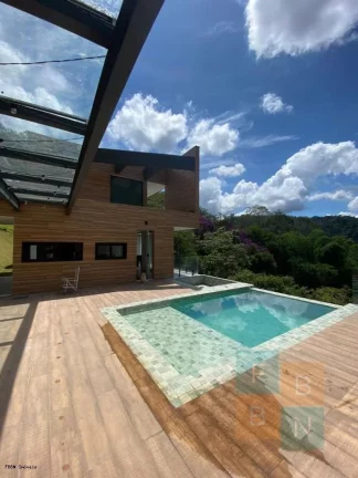 Imagem Casa em Condomínio para Venda em Petrópolis / RJ no bairro Pedro do Rio