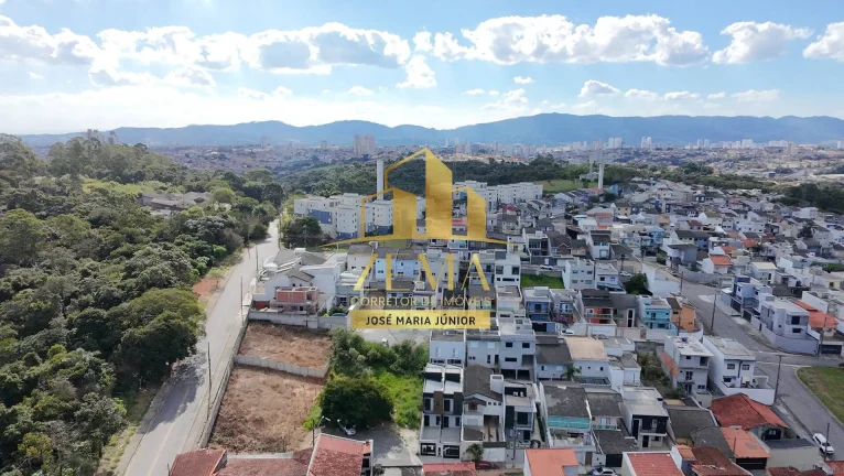Imagem Terreno plano em esquina, 153,90m2, Parte Alta, Excelente localização.