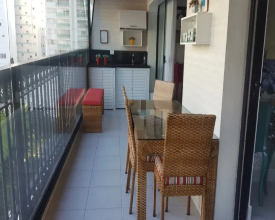 Imagem Apartamento reformado com vista e lazer no calçadão