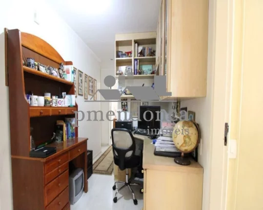 Imagem Apartamento a venda na Rua Brentano com 3 suítes e 3 vagas com depósito, 169m².