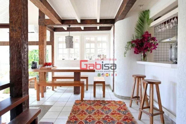 Imagem Casa com 4 dormitórios à venda, 380 m² por R$ 3.750.000,00 - Geribá - Armação dos Búzios/RJ