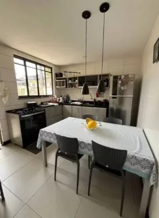 Imagem Casa de condomínio à venda em São Gonçalo, Engenho Pequeno, com 3 quartos, 132m2