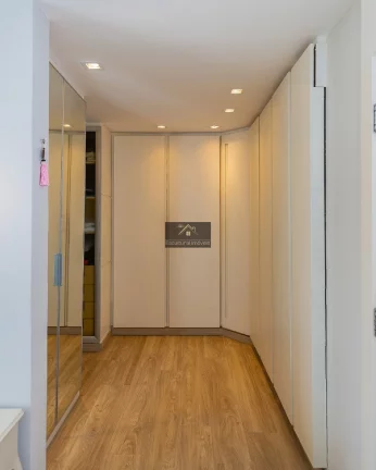 Imagem ALTO BOA VISTA APARTAMENTO REFORMADO 171,00 M ÁREA ÚTIL 4 DORMITÓRIOS 3 DELES SUÍTE HALL ELEVADOR PRIVATIVOS SALA 2 AMBIENTES VARANDA GOURMET 3 VAGAS