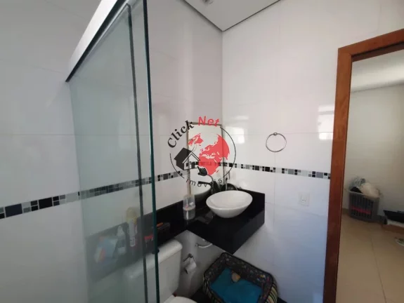 Imagem Sobrado com 4 dormitórios mais 2 cômodos nos fundos e salão comercial para Venda ou Locação no bairro Jordanópolis em São Bernardo do Campo
