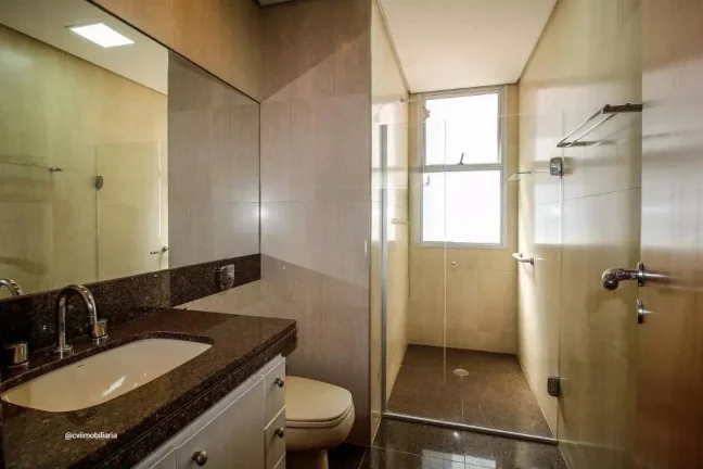 Imagem Excelente apartamento à venda com 3 quartos, sendo 1 suíte, e 2 banheiros no total. Este imóvel e...