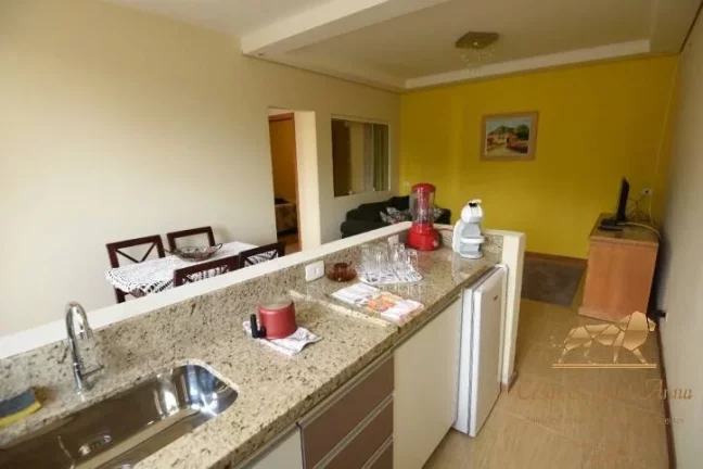 Imagem Casa com 4 dormitórios à venda, 183 m² por R$ 550.000,00 - Jair Rodrigues Pinheiro - Campos do Jordão/SP
