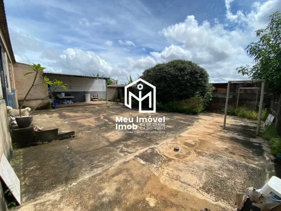 Casa 4 quartos em Setor Fumal - Luziânia-GO