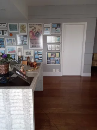 Imagem Apto com 156 mt2 , 3 dormitórios composto por 1 suíte com closet e 1 suíte americana também poss...