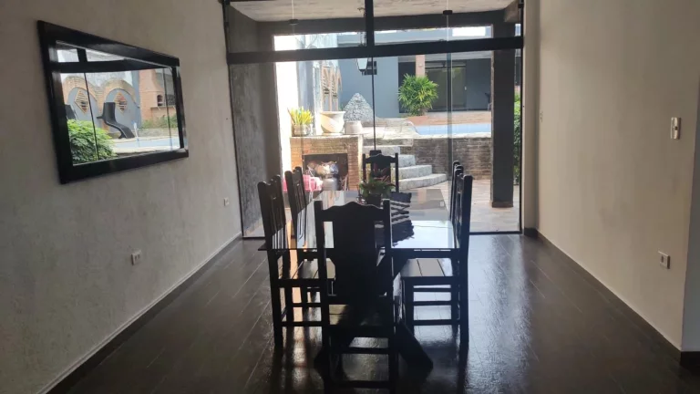 Imagem Casa com 4 dormitórios à venda, 330 m² por R$ 1.200.000,00 - Jardim Fonte Áurea - Poá/SP