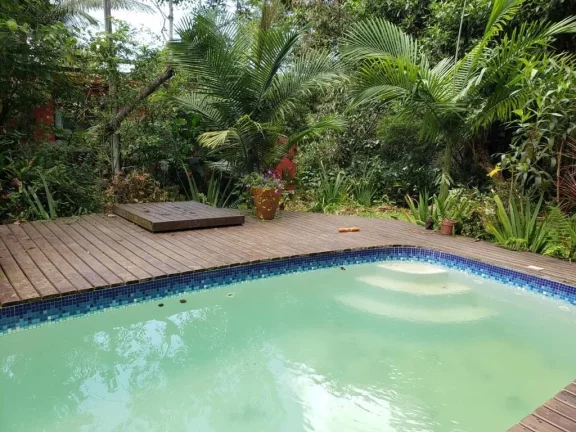 Imagem Viva em um paraíso: casa mobiliada com córrego e árvores frutíferas em Garopaba-SC