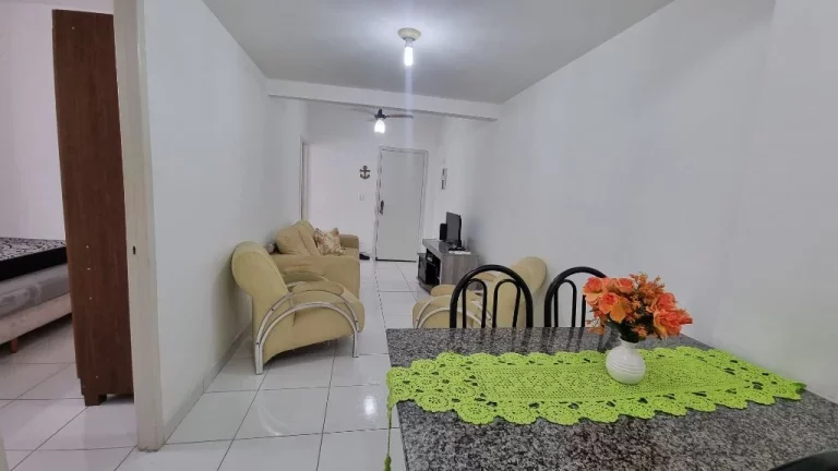 Imagem Apartamento com 2 dormitórios à venda, 65 m² por R$ 320.000,00 - Astúrias - Guarujá/SP