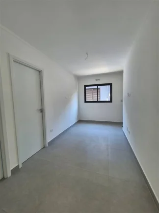 Imagem CASA COM 42 m² - VILA VOTURUÁ - SAO VICENTE SP